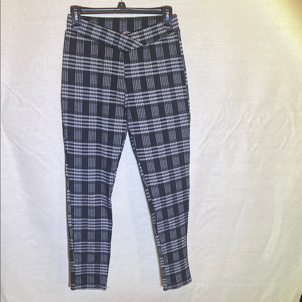 Papaya Black and White Striped Pants